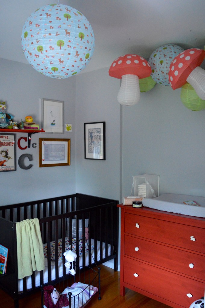 Girls shared woodland bedroom