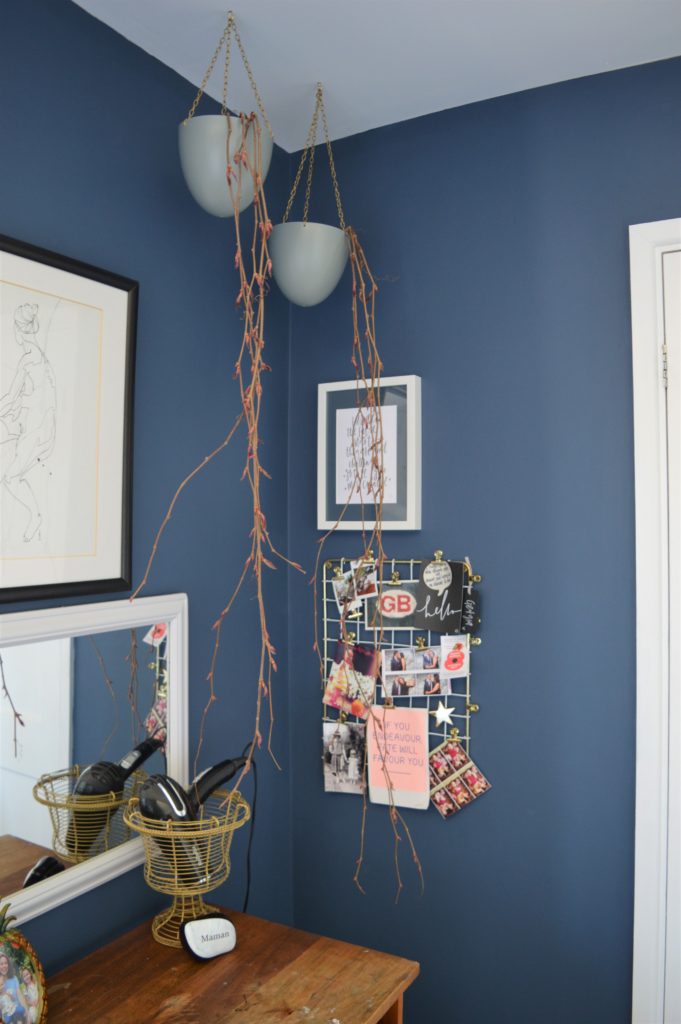 Farrow & Ball Stiffkey Blue bedroom