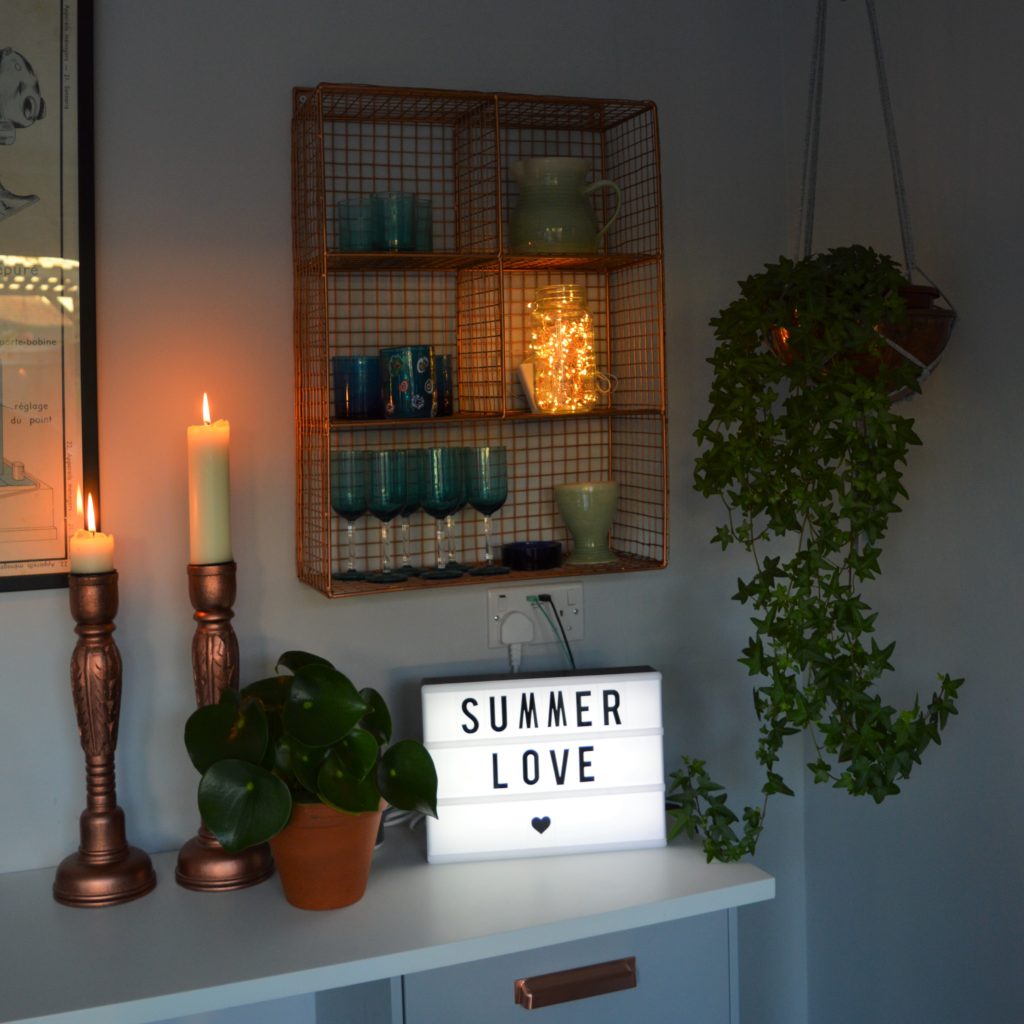 Kitchen lightbox