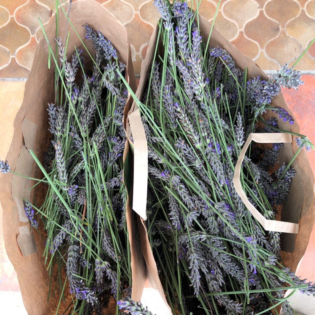 How to make lavender bags