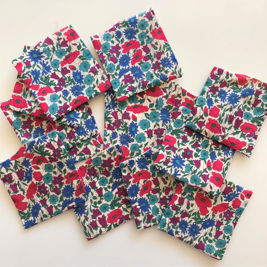 How to make lavender bags Poppy and Daisy Liberty Print fabric