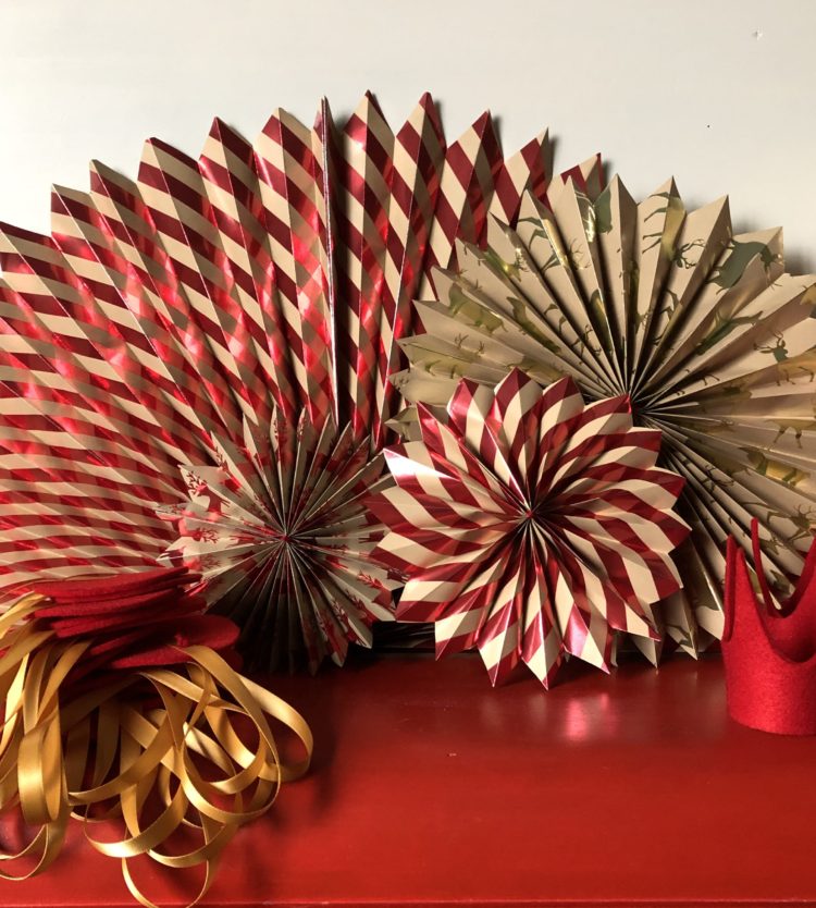 How to: make pinwheel decorations
