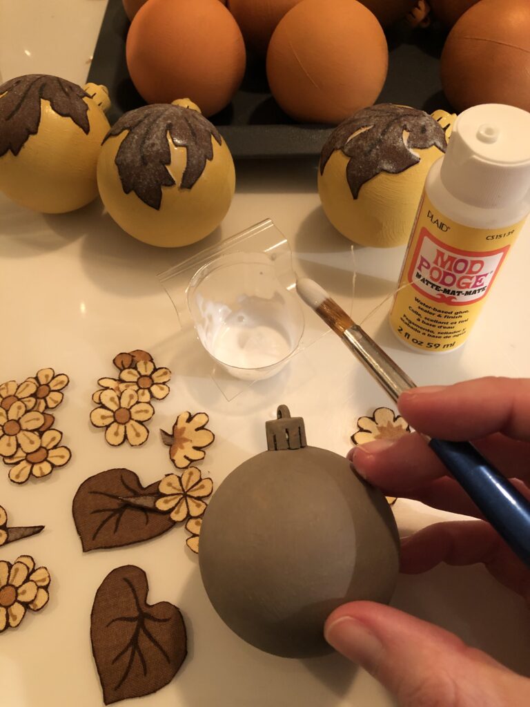 How to upcycle christmas decorations Home Made Productions